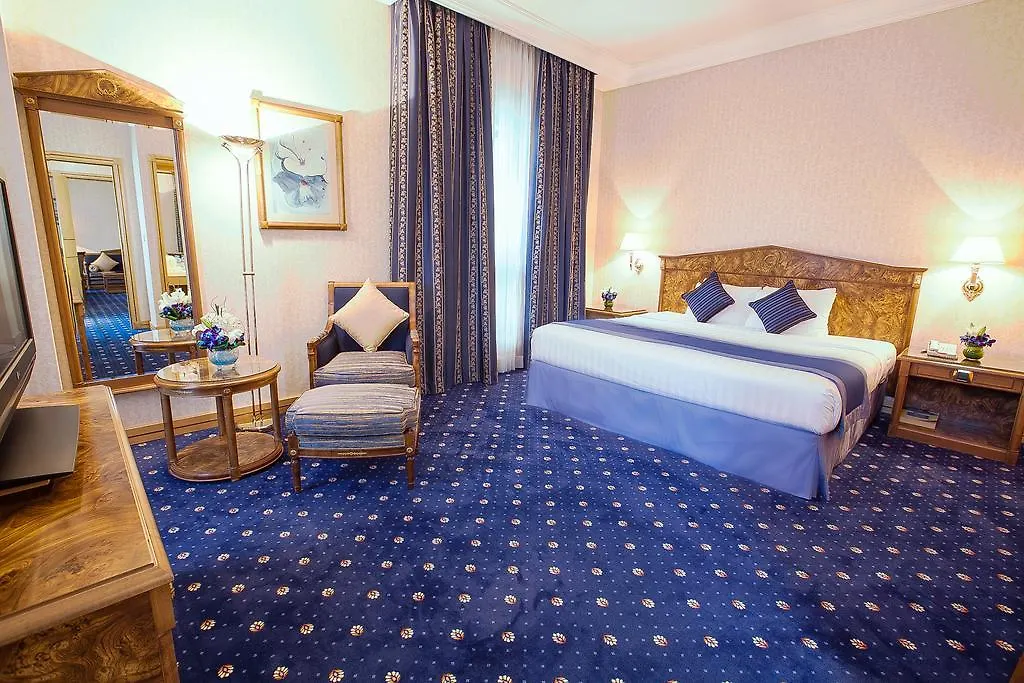 Capitol Hotel Jumeirah Dubaj 4*,