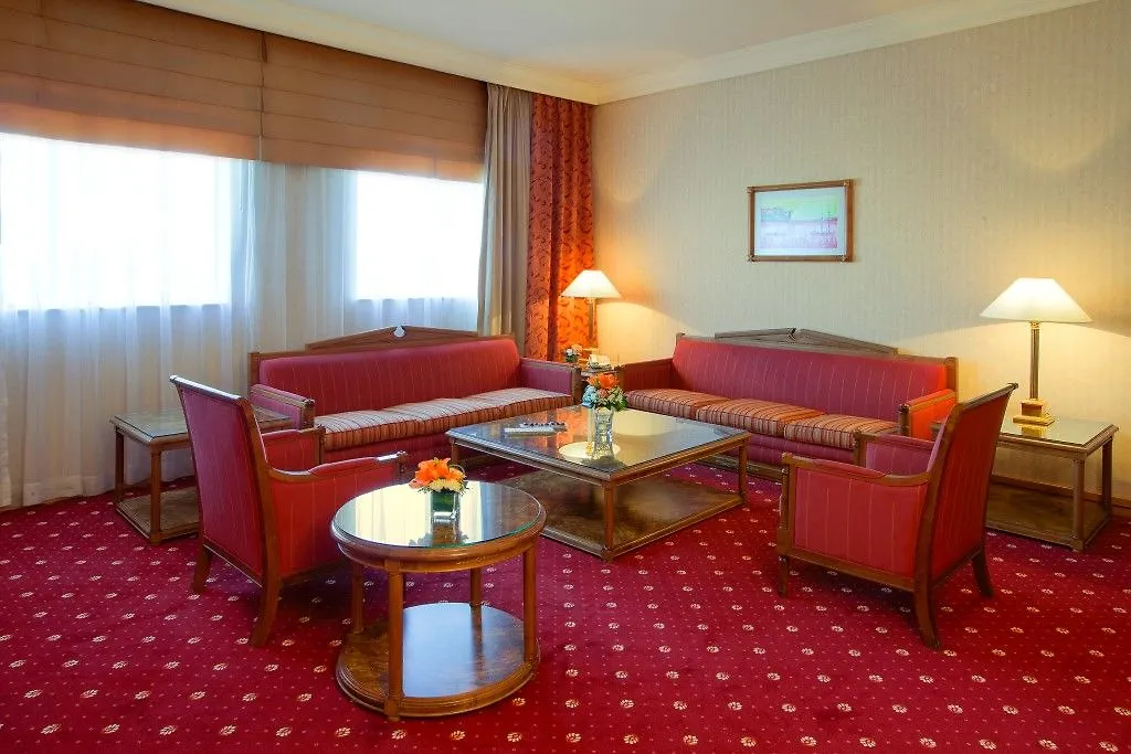 Capitol Hotel Jumeirah Dubaj
